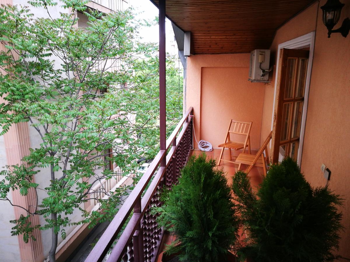 Hotel Salo Tiflis Exterior foto